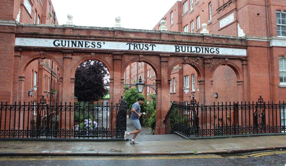 Guinness' Trust Buildings - Snowsfields - Bermondsey